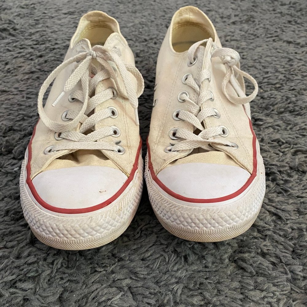 Black Converse All Star Chuck Taylor Low Tops